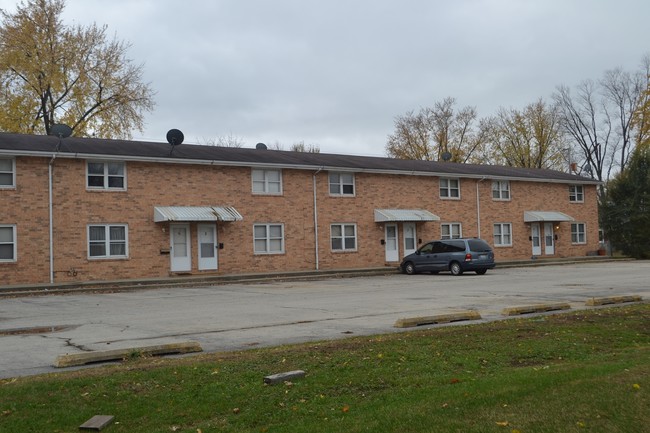 Bennett Street Townhomes in Loves Park, IL - Building Photo - Building Photo