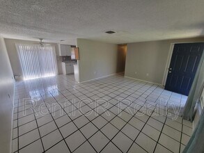 7122 Green St in New Port Richey, FL - Building Photo - Building Photo