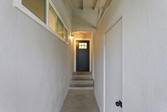 446 Waddington Ave in Sunnyvale, CA - Building Photo - Building Photo