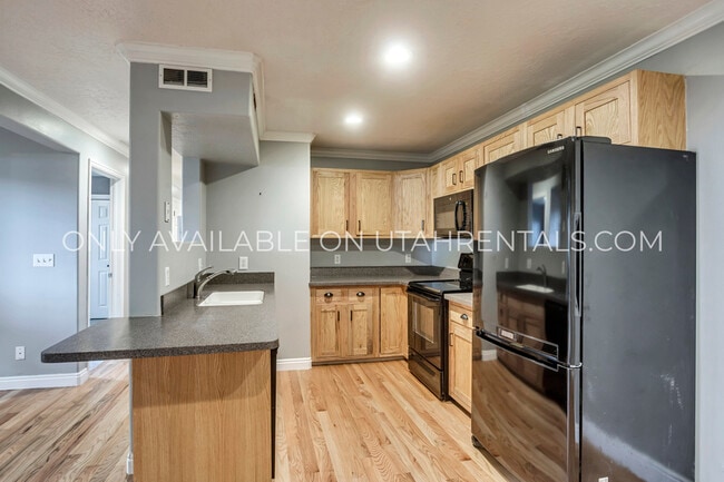 151 S 1050 W in Provo, UT - Building Photo - Building Photo