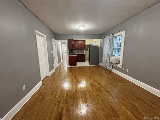 property at 88-69 Eldert Ln