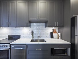 331 Catherine St in Ottawa, ON - Building Photo