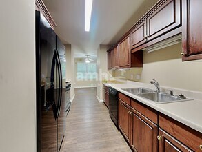 5502 Garden Lake Dr in Greensboro, NC - Building Photo - Building Photo