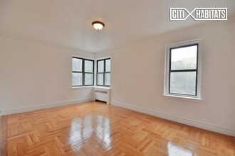 3000 Valentine Ave-Unit -1F in Bronx, NY - Building Photo - Building Photo