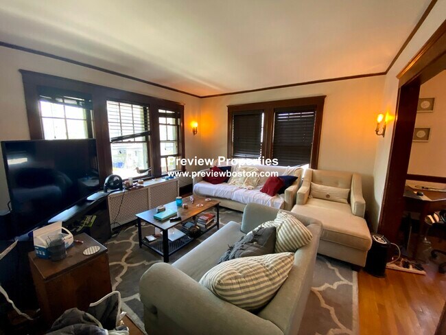 12 Niles St, Unit 2 in Boston, MA - Building Photo - Building Photo