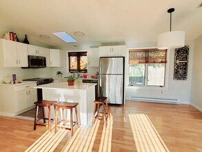 23 Oakview Cir in Westport, CT - Building Photo - Building Photo