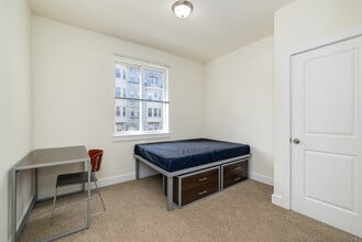 Eleanor at Walnut in Philadelphia, PA - Building Photo - Interior Photo