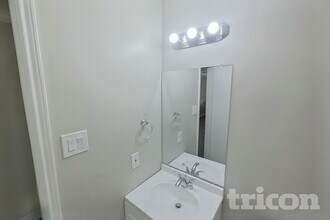 5646 Hunters Bend Ln in Dallas, TX - Building Photo - Building Photo