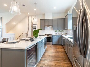 3036 Charline in Houston, TX - Building Photo - Building Photo