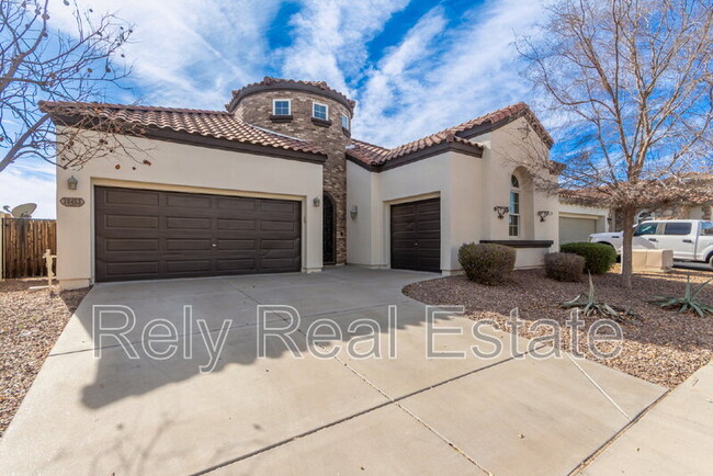 property at 18453 W Sunnyslope Ln