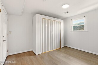 701 Beach Ave in Beachwood, NJ - Building Photo - Building Photo