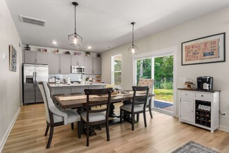 543 Ballard Dr in White House, TN - Building Photo - Building Photo