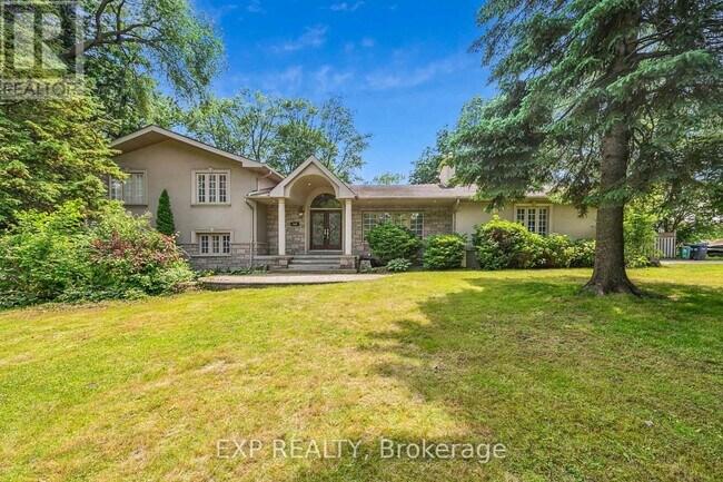 property at 1572 Knareswood Dr