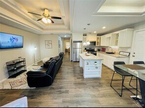 8 Taxco Ct in Edinburg, TX - Building Photo - Building Photo