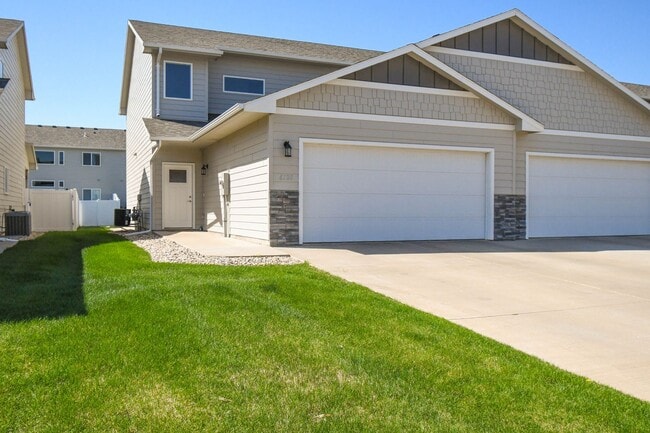 property at 6120 S Alki Pl