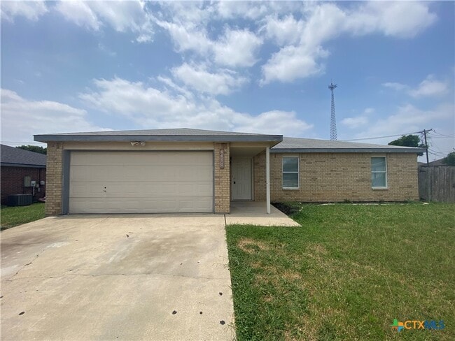 4610 Stallion Dr