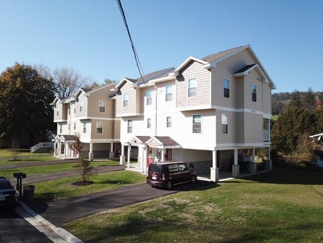 Fairmont Park Apartments