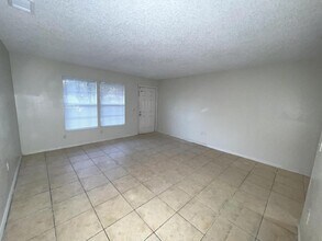 1087 Old S Dr in Lakeland, FL - Building Photo - Building Photo