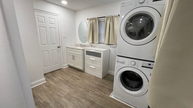 9 Pearl St, Unit 1 in Lancaster, PA - Foto de edificio - Building Photo