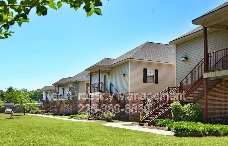 30914 LA-16 in Denham Springs, LA - Building Photo