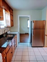 6405 Stuart Ave in Richmond, VA - Foto de edificio - Building Photo