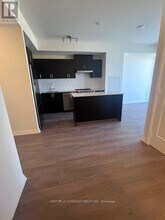 27 Korda Gate in Vaughan, ON - Building Photo - Building Photo