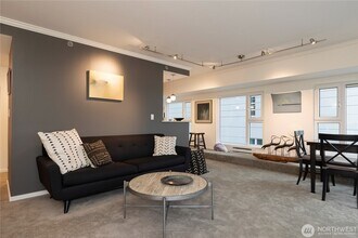 121 Vine St in Seattle, WA - Building Photo - Building Photo