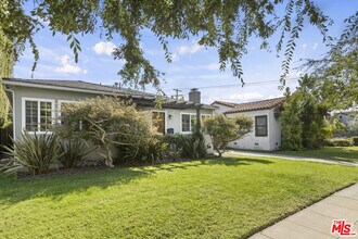 1772 Orange Grv Ave in Los Angeles, CA - Building Photo - Building Photo