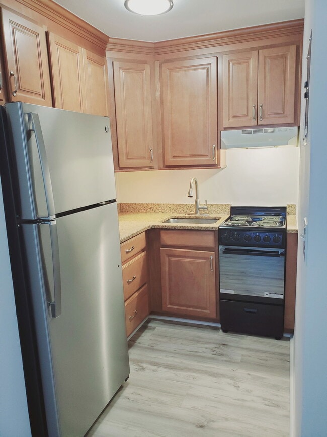 property at 151 Courtland Ave