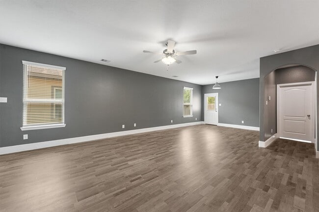 property at 9715 Vanessa Glen Ct
