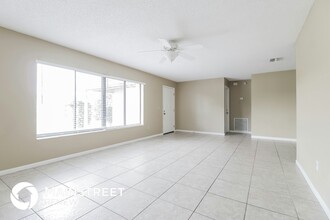 1425 Puritan St in Deltona, FL - Building Photo - Building Photo