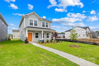 14032 Penbury Ln in Charlotte, NC - Building Photo - Building Photo