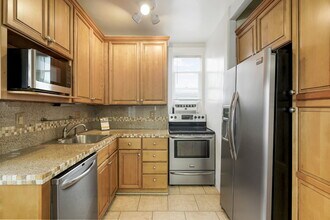 228 N Pearl St in Denver, CO - Foto de edificio - Building Photo