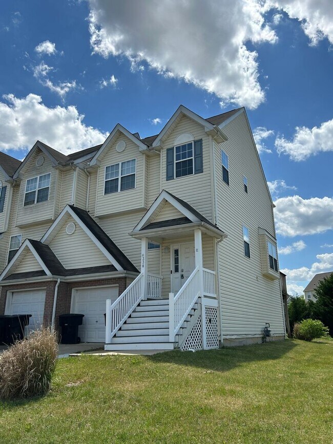 338 Northdown Dr in Dover, DE - Building Photo - Building Photo