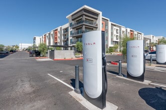 Otonomus in Las Vegas, NV - Building Photo - Building Photo