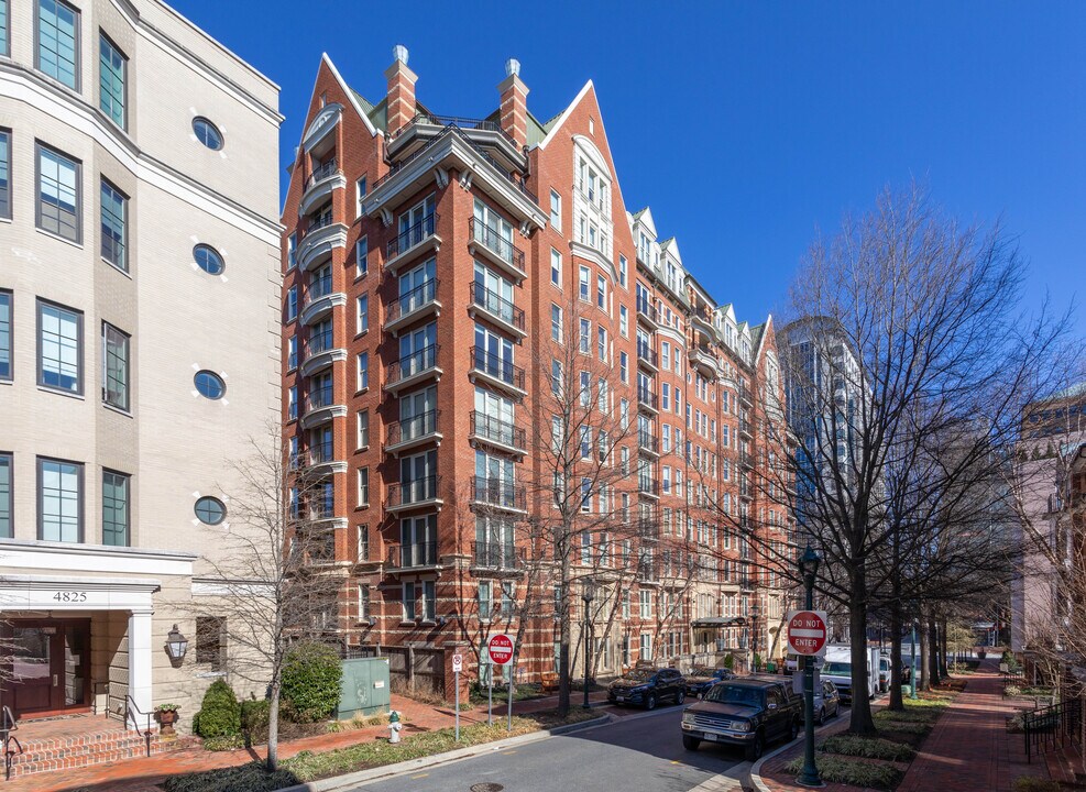 The Edgemoor in Bethesda, MD - Foto de edificio