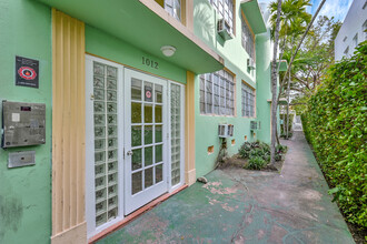 1010 Euclid Ave in Miami Beach, FL - Building Photo - Building Photo