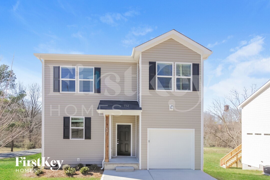 601 Stafford St in Monroe, NC - Building Photo