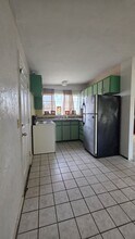 1315 Hillcrest Dr in Daytona Beach, FL - Building Photo - Building Photo