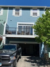 15589 Eagles Nest Wy in Apple Valley, MN - Building Photo - Building Photo