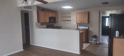 1334 S Rosemont Ave in Tucson, AZ - Building Photo - Building Photo