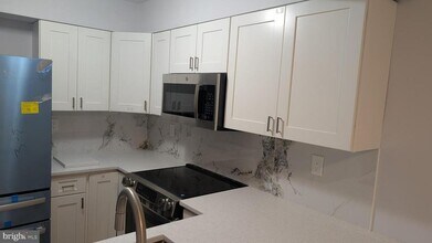 3801 Ernst Dr in Bowie, MD - Building Photo - Building Photo