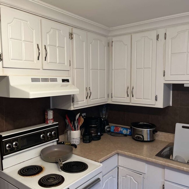 37 Adeline St in Ottawa, ON - Building Photo - Building Photo