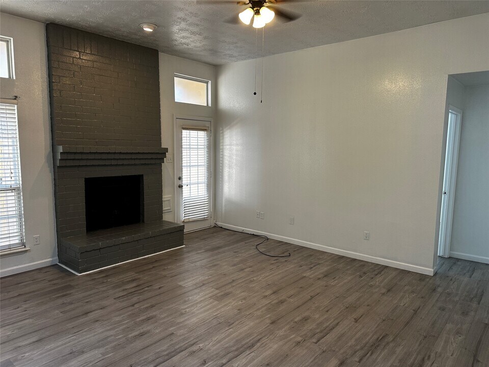 12435 Truesdell Dr in Houston, TX - Building Photo