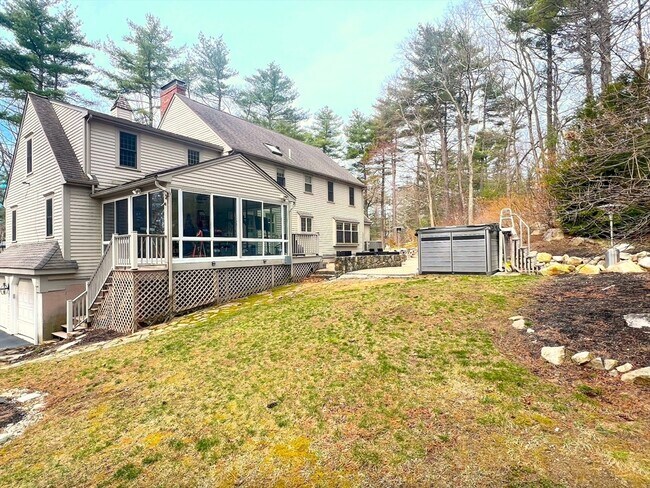 property at 170 Saddle Hill Rd