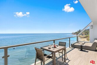 26508 Latigo Shore Dr in Malibu, CA - Building Photo - Building Photo