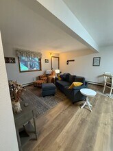 1324 Berea Ct in Fairbanks, AK - Building Photo - Building Photo
