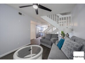 2724 W McLellan Blvd in Phoenix, AZ - Building Photo - Building Photo