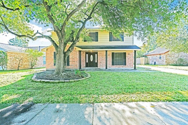 property at 21611 Cimarron Pkwy