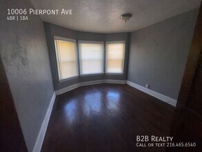 10006 Pierpont Ave in Cleveland, OH - Building Photo - Building Photo